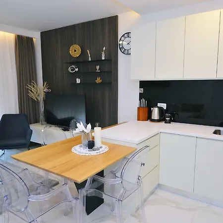 Apartment In 38138
