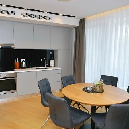 Apartment In 38138