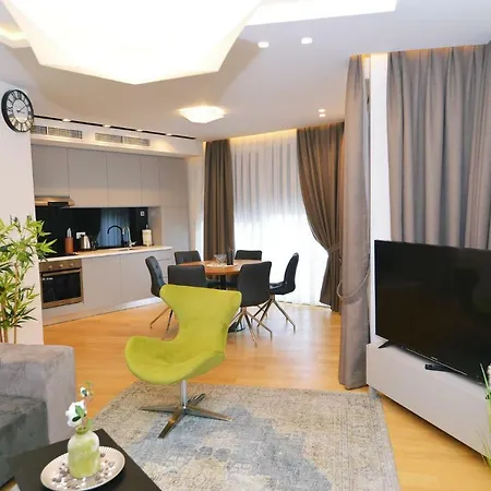 Apartment In 38138